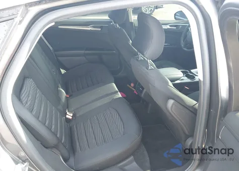 2016 Ford Fusion Se z USA, uszkodzony, nr VIN 3FA6P0H71GR304431